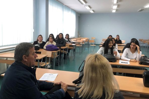 “Mentorimi i nxënësve të shkollave të mesme”