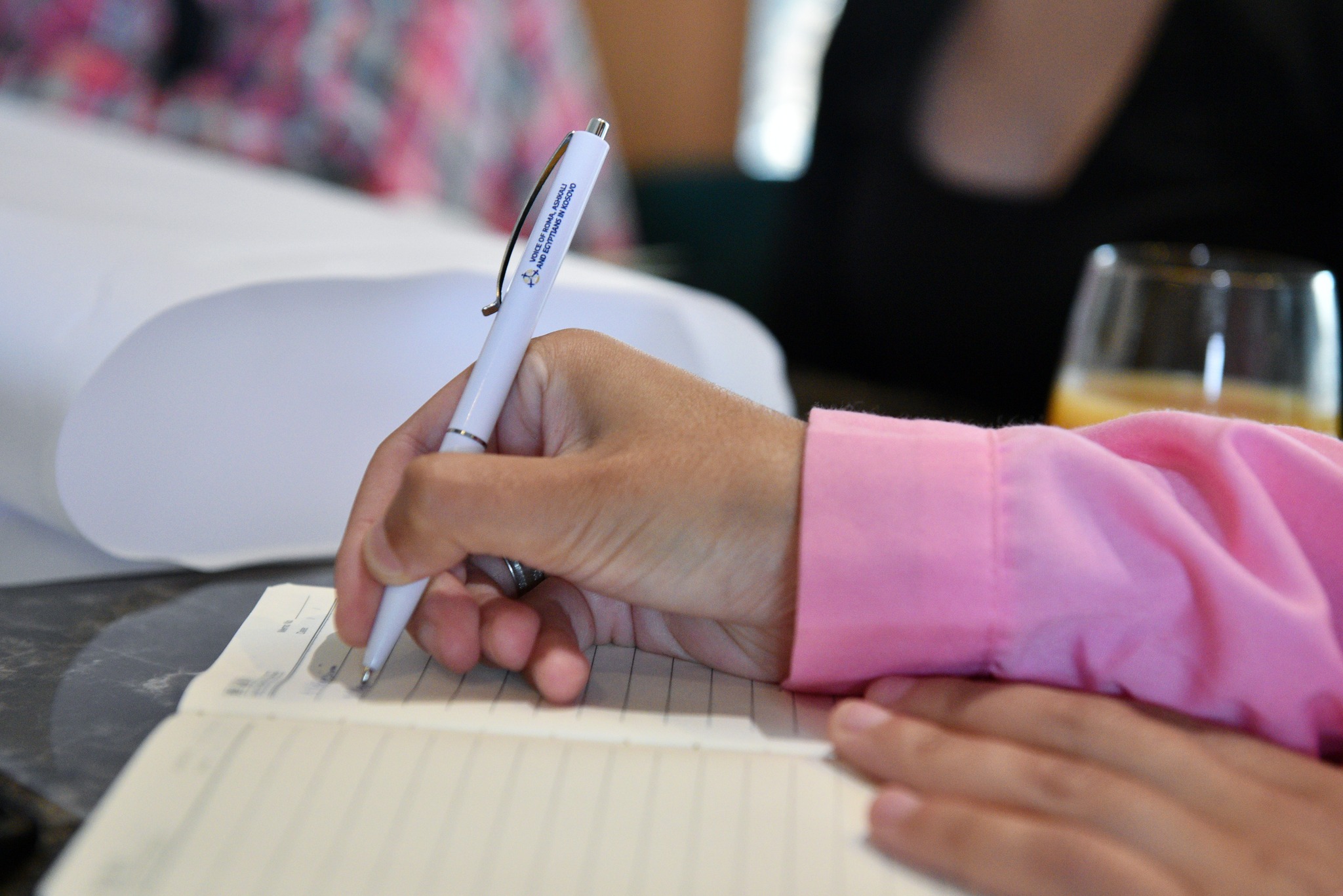 Students help high school graduates apply for the high school diploma!